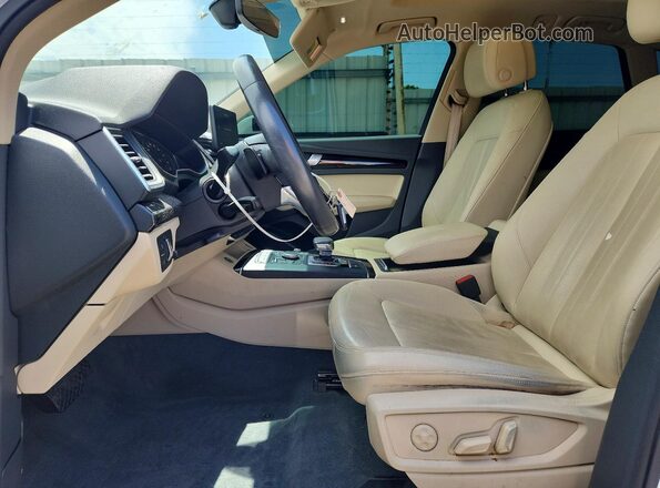 WA1ANAFY0K2129303 2019 AUDI Q5 Белый Вид салона спереди
