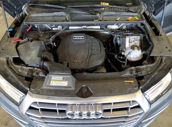 WA1ANAFY0L2005923 2020 AUDI Q5 Gray Вид підкапотного простору