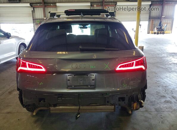 WA1ANAFY0L2005923 2020 AUDI Q5 Gray Вид ззаду