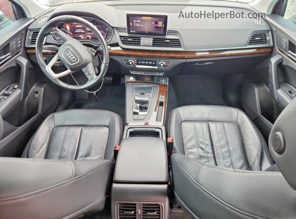 WA1ANAFY1J2178816 2018 AUDI Q5 White Dashboard view