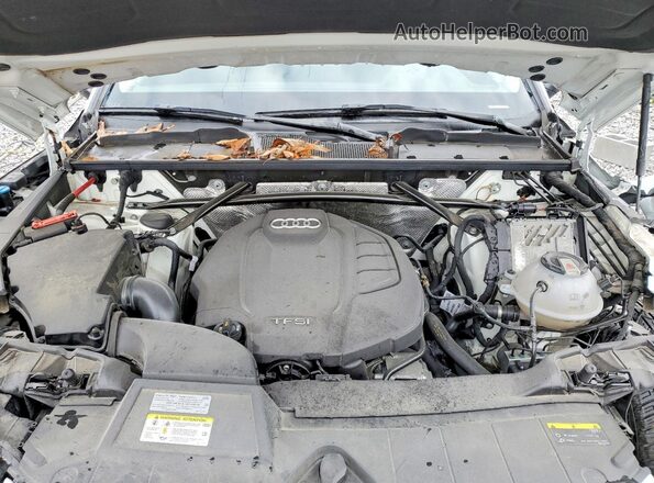 WA1ANAFY1L2113290 2020 AUDI Q5 White Вид задньої частини салону