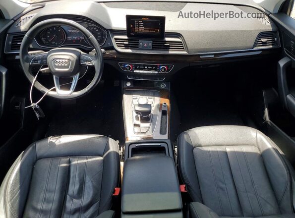 WA1ANAFY2L2068098 2020 AUDI Q5 Charcoal Widok deski rozdzielczej