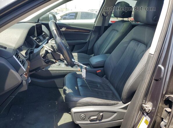 WA1ANAFY2L2068098 2020 AUDI Q5 Charcoal Widok wnętrza z przodu