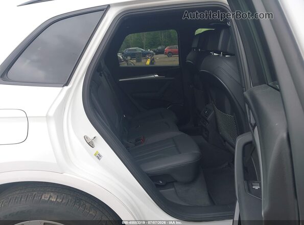 WA1ANAFY2L2112875 2020 AUDI Q5 White VIN sticker view