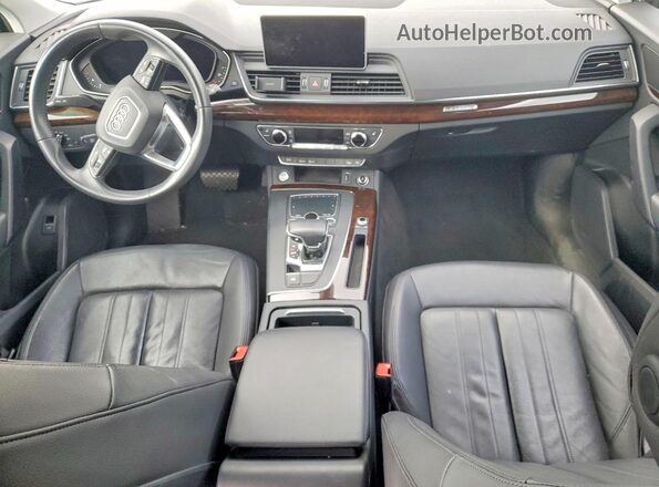 WA1ANAFY4J2202123 2018 AUDI Q5 White Vista del salpicadero