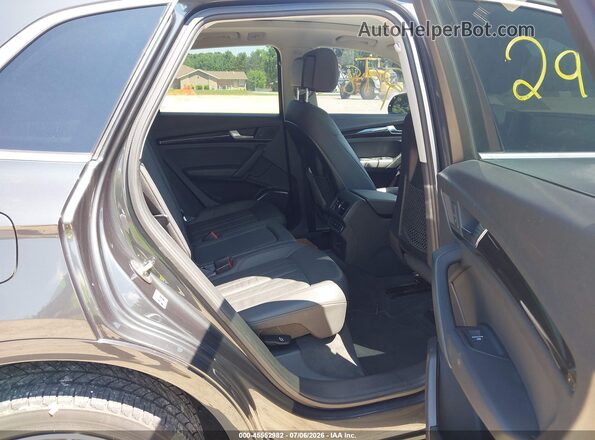 WA1ANAFY4L2028623 2020 AUDI Q5 Black Widok naklejki z numerem VIN