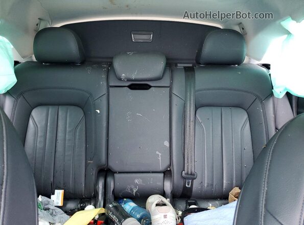 WA1ANAFY4L2070709 2020 AUDI Q5 Silver უკანა სავარძლების ხედი