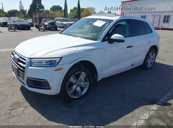 WA1ANAFY6J2010086 2018 AUDI Q5 White Առջևի ձախ երեք քառորդ տեսարան