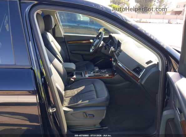 WA1ANAFY6J2141504 2018 AUDI Q5 Black Front interior view