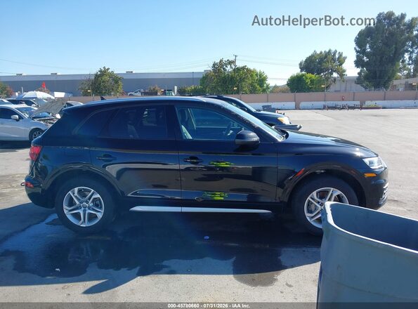 WA1ANAFY6J2141504 2018 AUDI Q5 Black Rear interior view