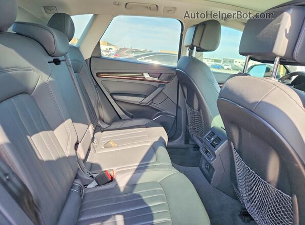 WA1ANAFY7L2009743 2020 AUDI Q5 Charcoal Rear seats view