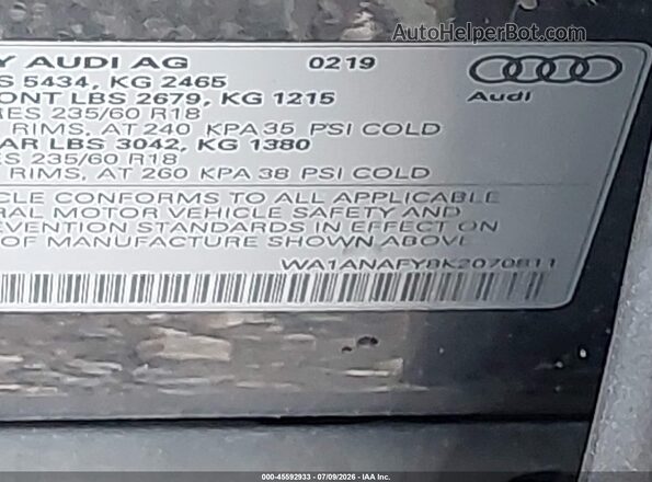 WA1ANAFY8K2070811 2019 AUDI Q5 Gray Vista del compartimento del motor