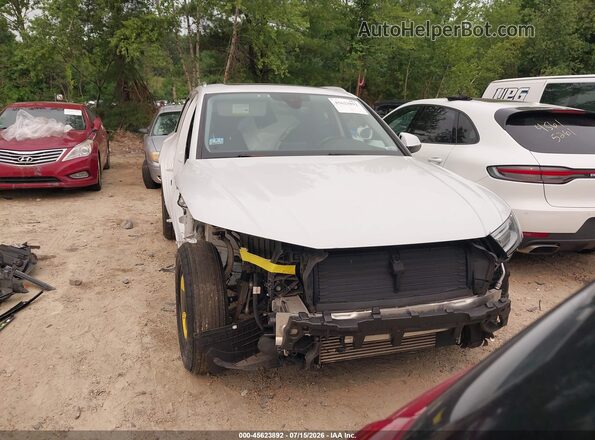 WA1ANAFYXK2086556 2019 AUDI Q5 White Rear interior view