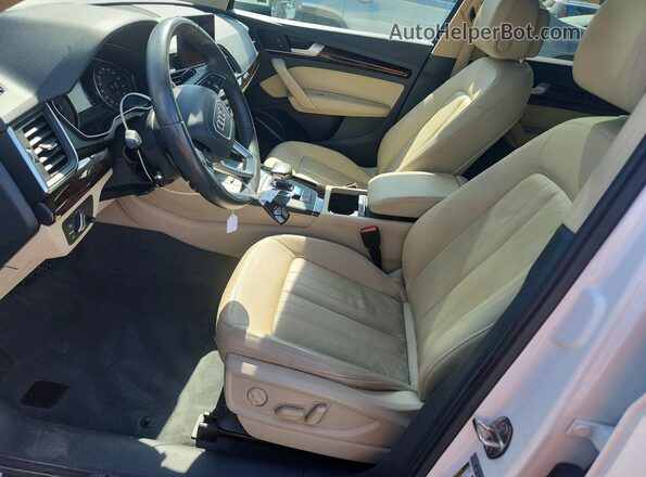 WA1ANAFYXL2024916 2020 AUDI Q5 White Vista interior delantera