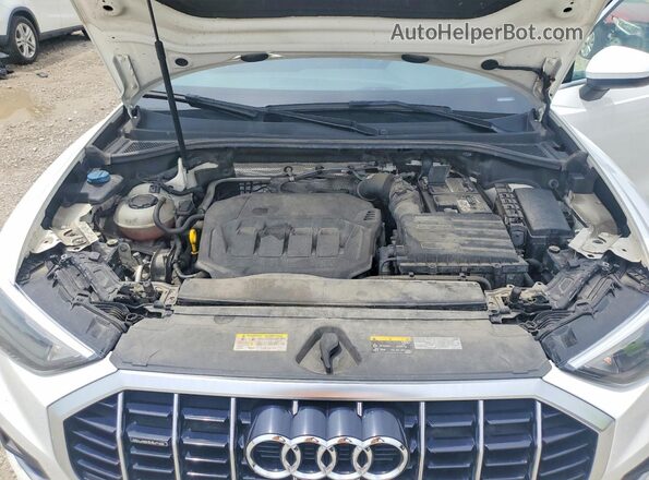 WA1AUCF39M1090075 2021 AUDI Q3 White Շարժիչի բաժամունքի տեսք