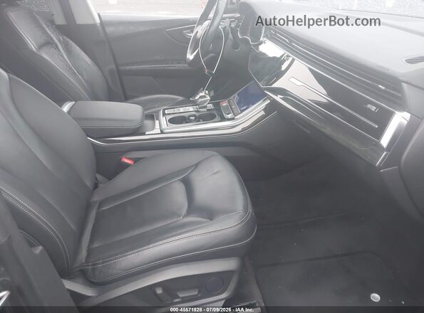 WA1AVAF13MD022143 2021 AUDI Q8 Gray Սալոնի դիմացի տեսք