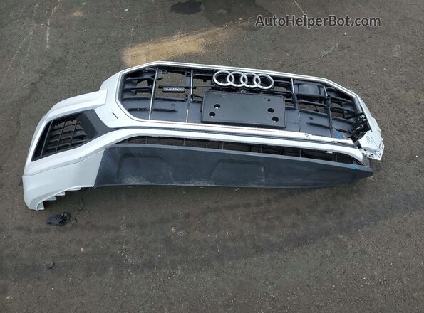 WA1AVBF11PD024502 2023 AUDI Q8 White VIN կոդի պիտակի տեսք