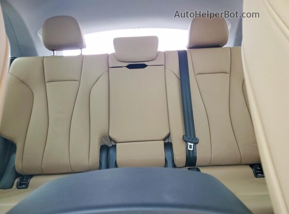 WA1AVBF11PD024502 2023 AUDI Q8 White Հետևի նստատեղերի տեսք