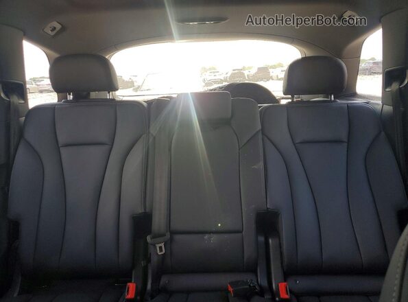 WA1AVBF78SD031752 2025 AUDI Q7 Black Вид задніх сидінь