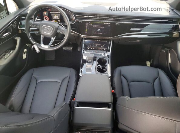 WA1AVBF78SD031752 2025 AUDI Q7 Black Вид панелі приладів