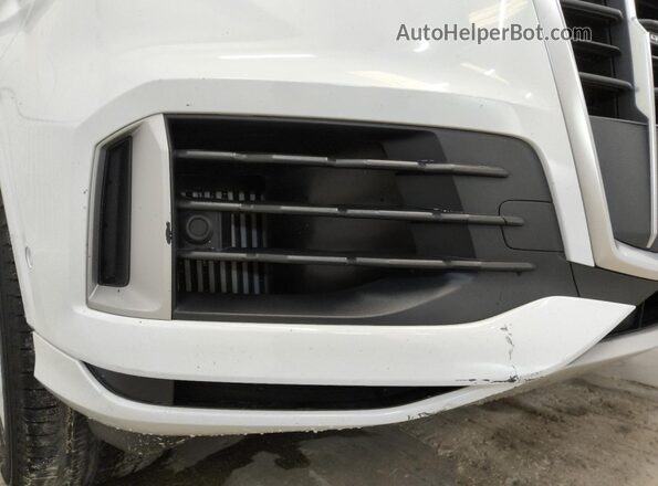 WA1AXAF71MD037755 2021 AUDI Q7 White 