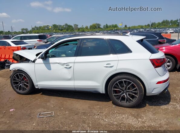 WA1B4AFY0M2001587 2021 AUDI SQ5 White Սալոնի 360 աստիճան տեսք