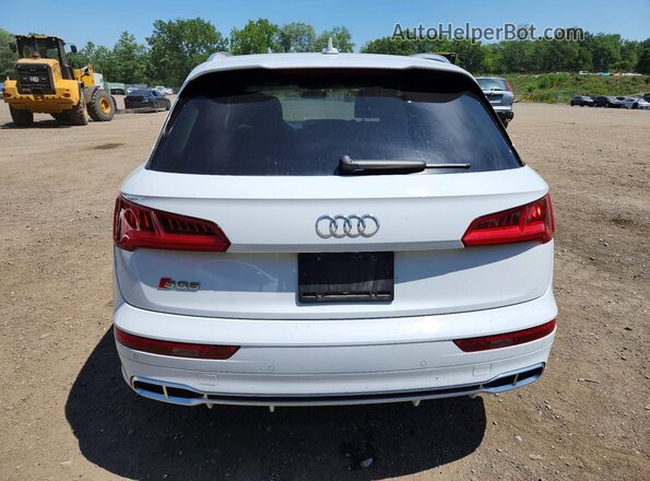 WA1B4AFY3K2026898 2019 AUDI SQ5 White Rear view