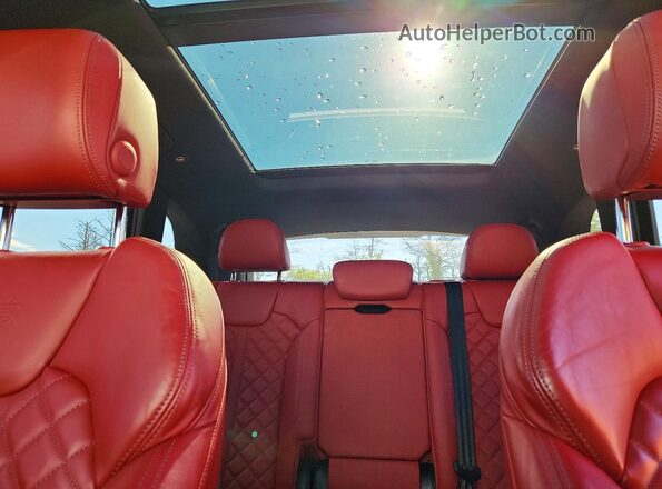 WA1B4AFY4P2156101 2023 AUDI SQ5 White Հետևի նստատեղերի տեսք