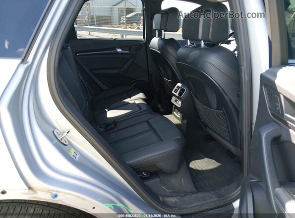 WA1B4AFY5K2001212 2019 AUDI SQ5 Silver VIN sticker view