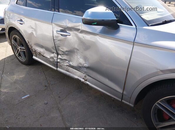 WA1B4AFY5K2001212 2019 AUDI SQ5 Silver Front view