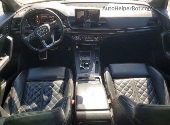 WA1B4AFY5K2070661 2019 AUDI SQ5 Gray Dashboard view