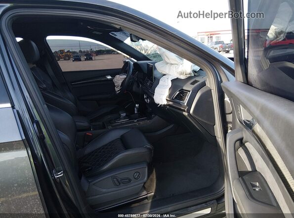 WA1B4AFY8M2017021 2021 AUDI SQ5 Gray Front interior view