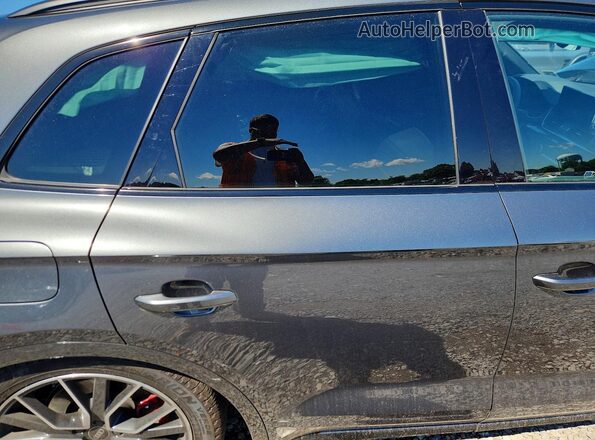 WA1B4AFY8S2051277 2025 AUDI SQ5 Black Вид задньої частини салону