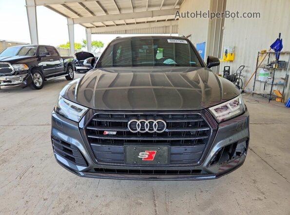 WA1B4AFYXL2068664 2020 AUDI SQ5 Gray Front view