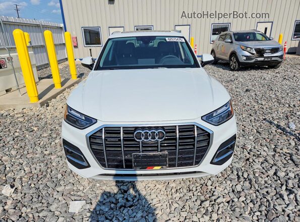 WA1BAAFY0M2041449 2021 AUDI Q5 White Вид спереду