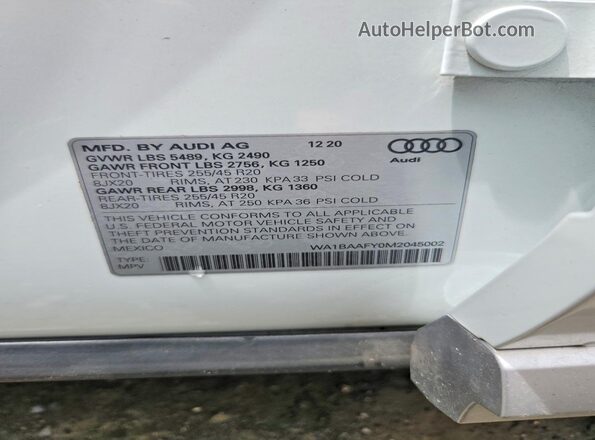 WA1BAAFY0M2045002 2021 AUDI Q5 White Vista de la etiqueta del VIN