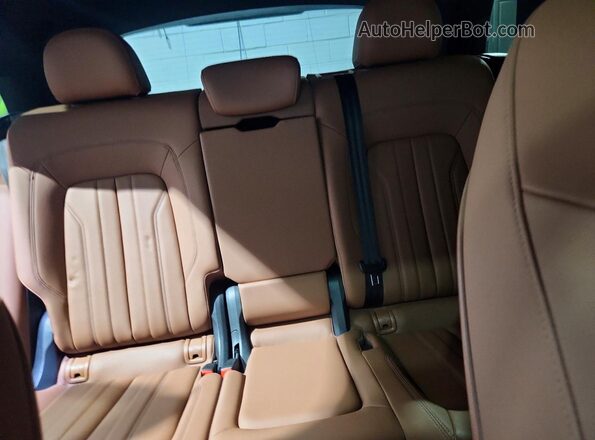 WA1BAAFY0M2072054 2021 AUDI Q5 Gray Vista de los asientos traseros