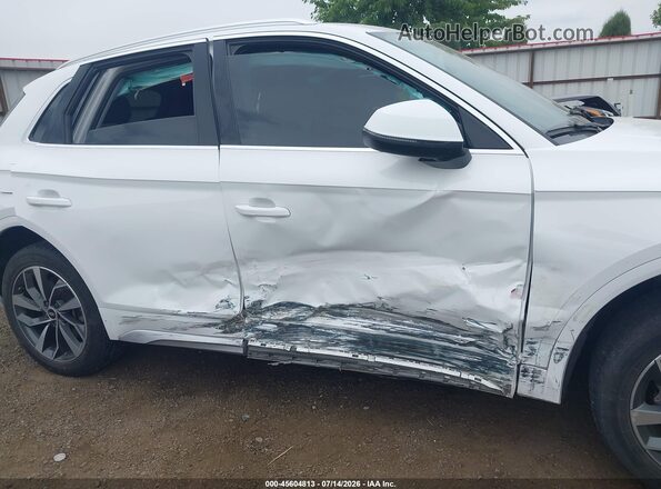WA1BAAFY1M2105983 2021 AUDI Q5 White Front view
