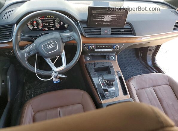 WA1BAAFY2M2098025 2021 AUDI Q5 Black Dashboard view