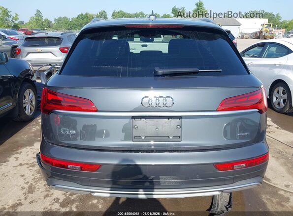 WA1BAAFY2M2127412 2021 AUDI Q5 Gray 
