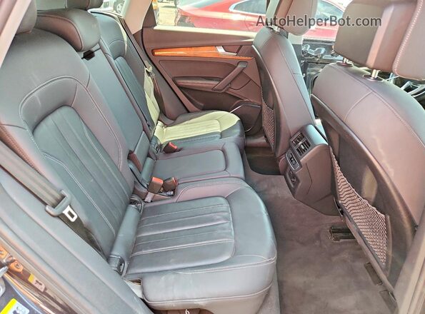 WA1BAAFY3M2020630 2021 AUDI Q5 Gray Widok wnętrza z tyłu