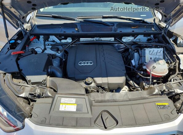 WA1BAAFY3M2096199 2021 AUDI Q5 Silver Շարժիչի բաժամունքի տեսք