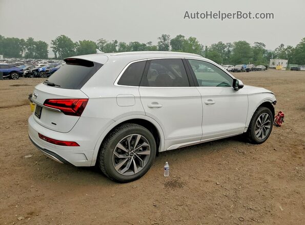 WA1BAAFY5M2024677 2021 AUDI Q5 White უკანა მარჯვენა