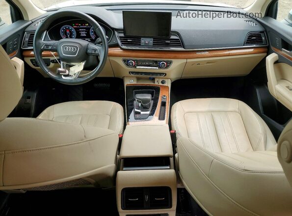 WA1BAAFY5M2024677 2021 AUDI Q5 White წინა პანელის ხედი