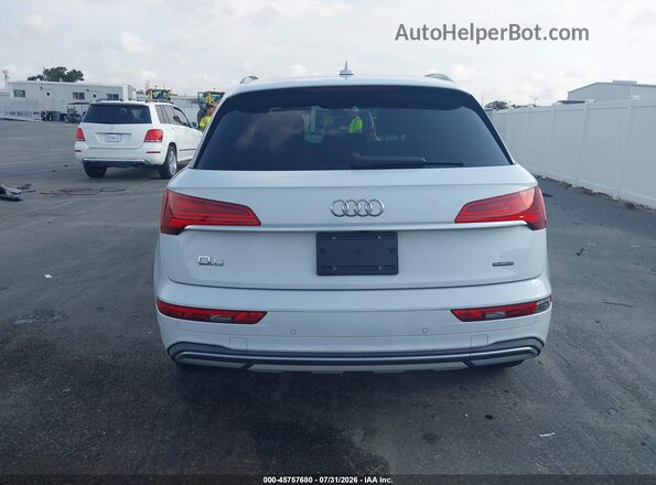 WA1BAAFY5M2038451 2021 AUDI Q5 White 