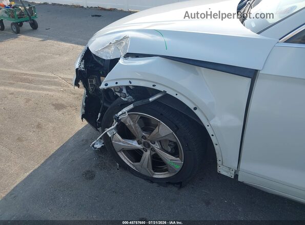 WA1BAAFY5M2038451 2021 AUDI Q5 White 