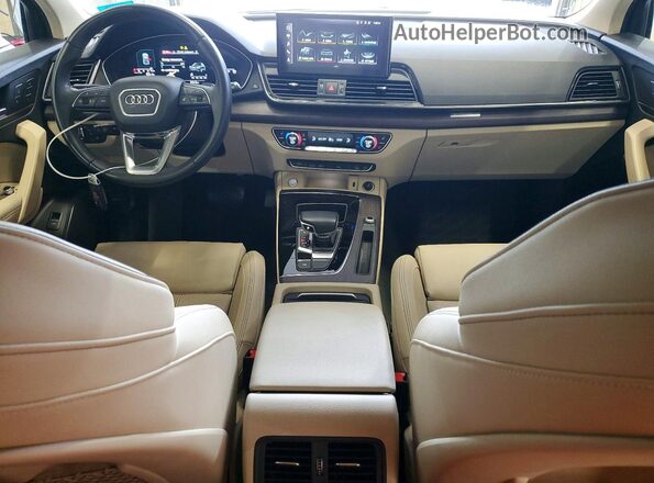 WA1BAAFY5M2091165 2021 AUDI Q5 Black Առջևի վահանակի տեսք