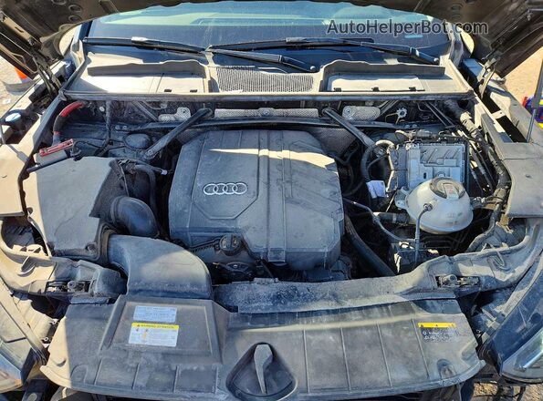 WA1BAAFY6M2055503 2021 AUDI Q5 Black ძრავის განყოფილების ხედი