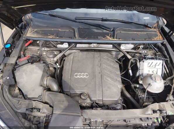 WA1BAAFY6M2086637 2021 AUDI Q5 Black Rear view
