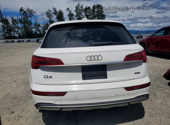 WA1BAAFY8M2140326 2021 AUDI Q5 White Հետևի տեսք